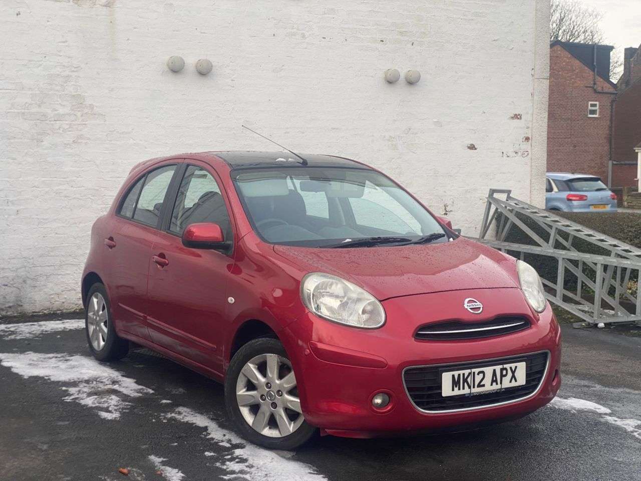 A 2012 NISSAN MICRA 1.2 DIG-S Tekna Hatchback 5dr Petrol Manual Euro 5 (s/s) (98 ps) * COMPREHE A 2012 NISSAN MICRA 1.2 DIG-S Tekna Hatchback 5dr Petrol Manual Euro 5 (s/s) (98 ps) * COMPREHE