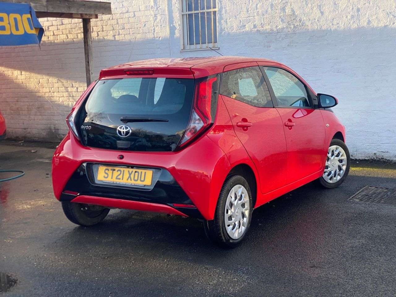 2021 TOYOTA AYGO 2021 TOYOTA AYGO