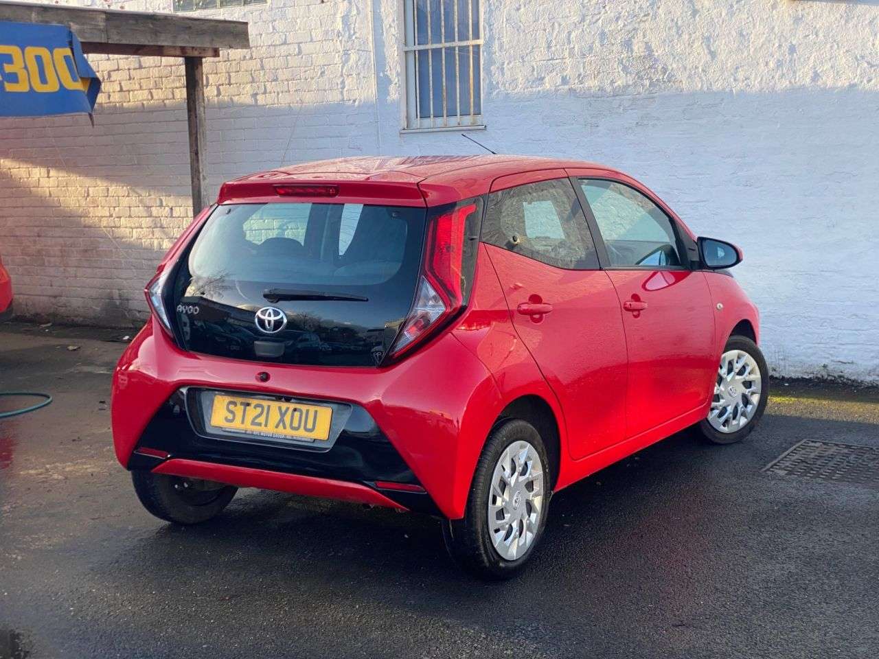 2021 TOYOTA AYGO 2021 TOYOTA AYGO