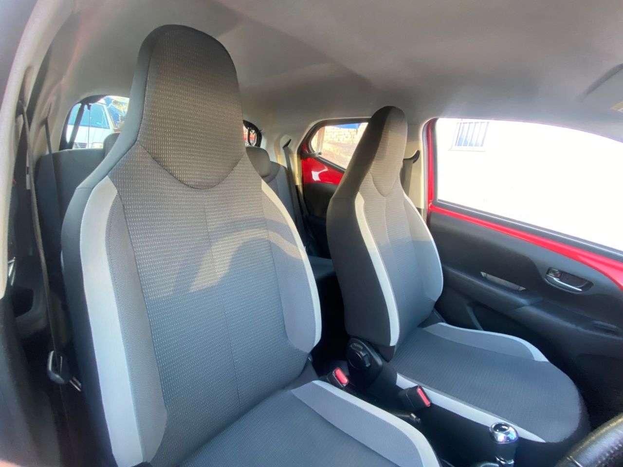 2021 TOYOTA AYGO 2021 TOYOTA AYGO