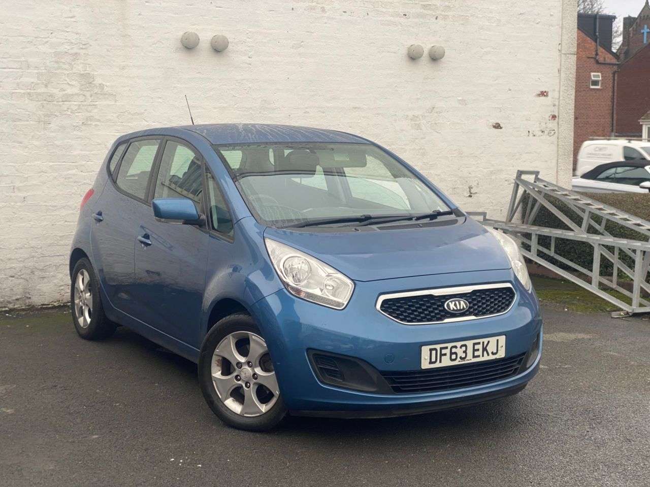 A 2013 KIA VENGA 1.4 EcoDynamics 2 MPV 5dr Petrol Manual Euro 5 (s/s) (89 bhp) FULL SERVICE A 2013 KIA VENGA 1.4 EcoDynamics 2 MPV 5dr Petrol Manual Euro 5 (s/s) (89 bhp) FULL SERVICE