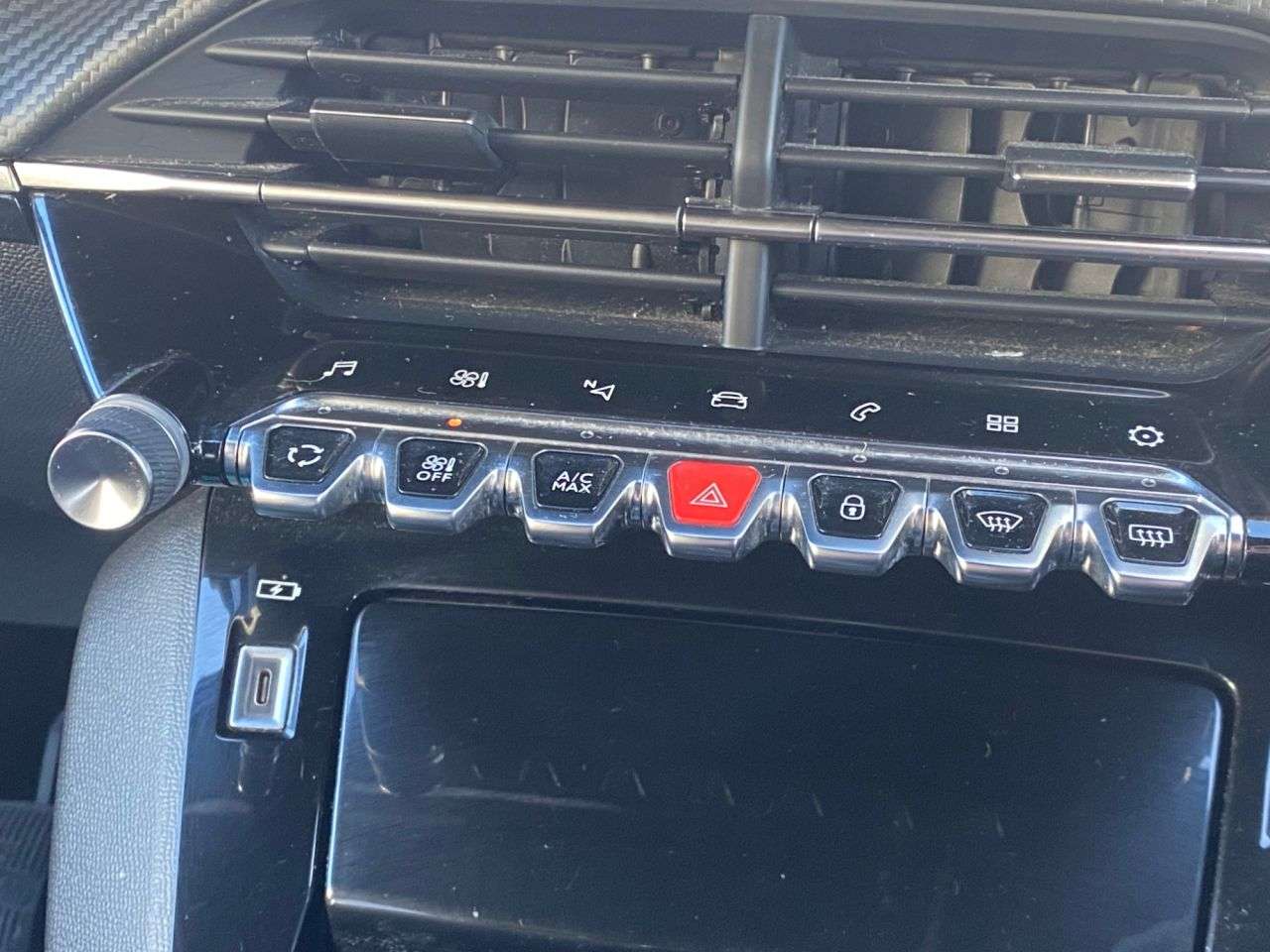 2022 PEUGEOT 208 2022 PEUGEOT 208