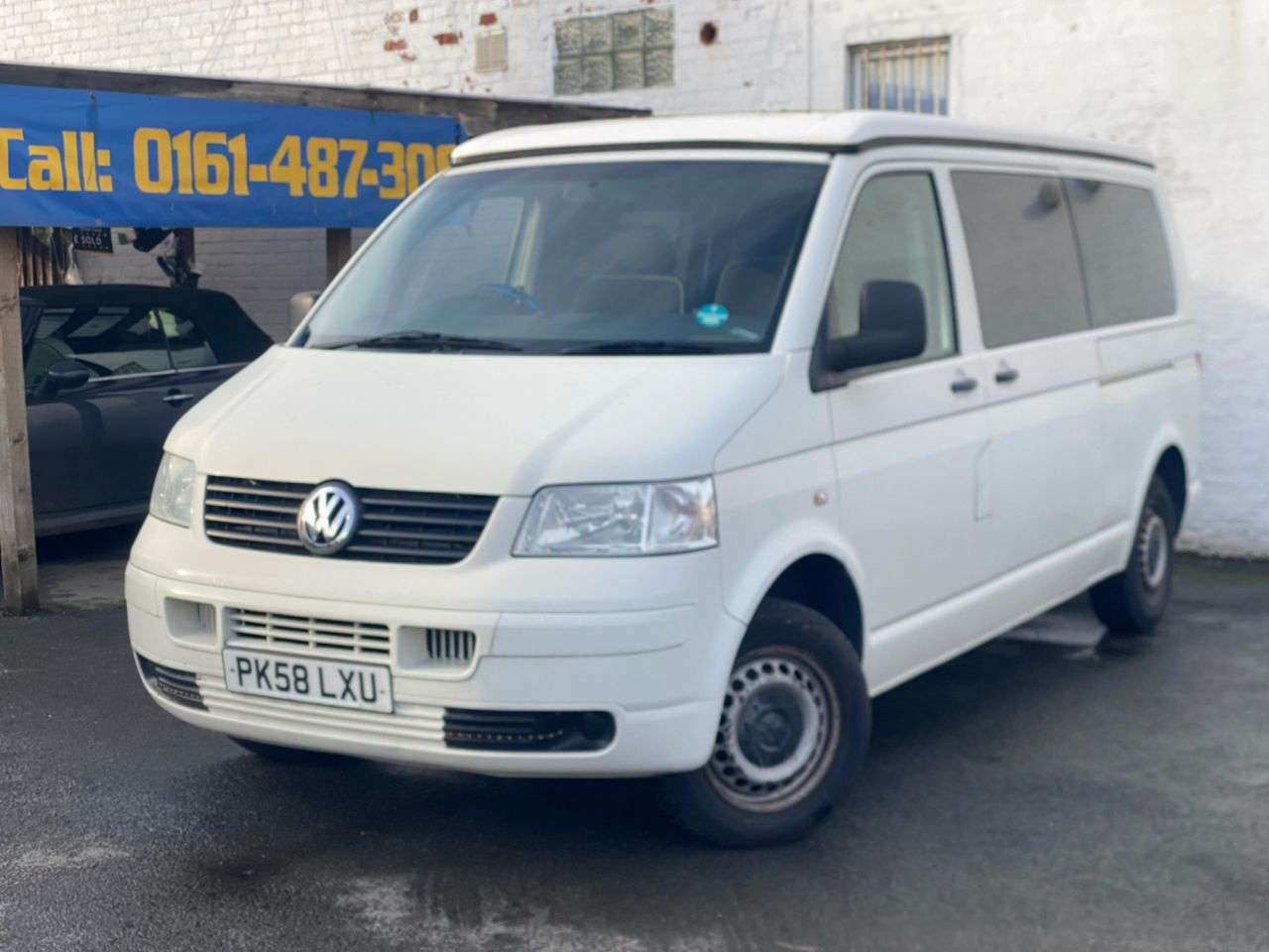 A 2008 VOLKSWAGEN TRANSPORTER SHUTTLE 1.9 TDI T30 S Minibus 4dr Diesel Manual L3 H1 (211 g/km, 83 bhp) SAT NAV, S A 2008 VOLKSWAGEN TRANSPORTER SHUTTLE 1.9 TDI T30 S Minibus 4dr Diesel Manual L3 H1 (211 g/km, 83 bhp) SAT NAV, S