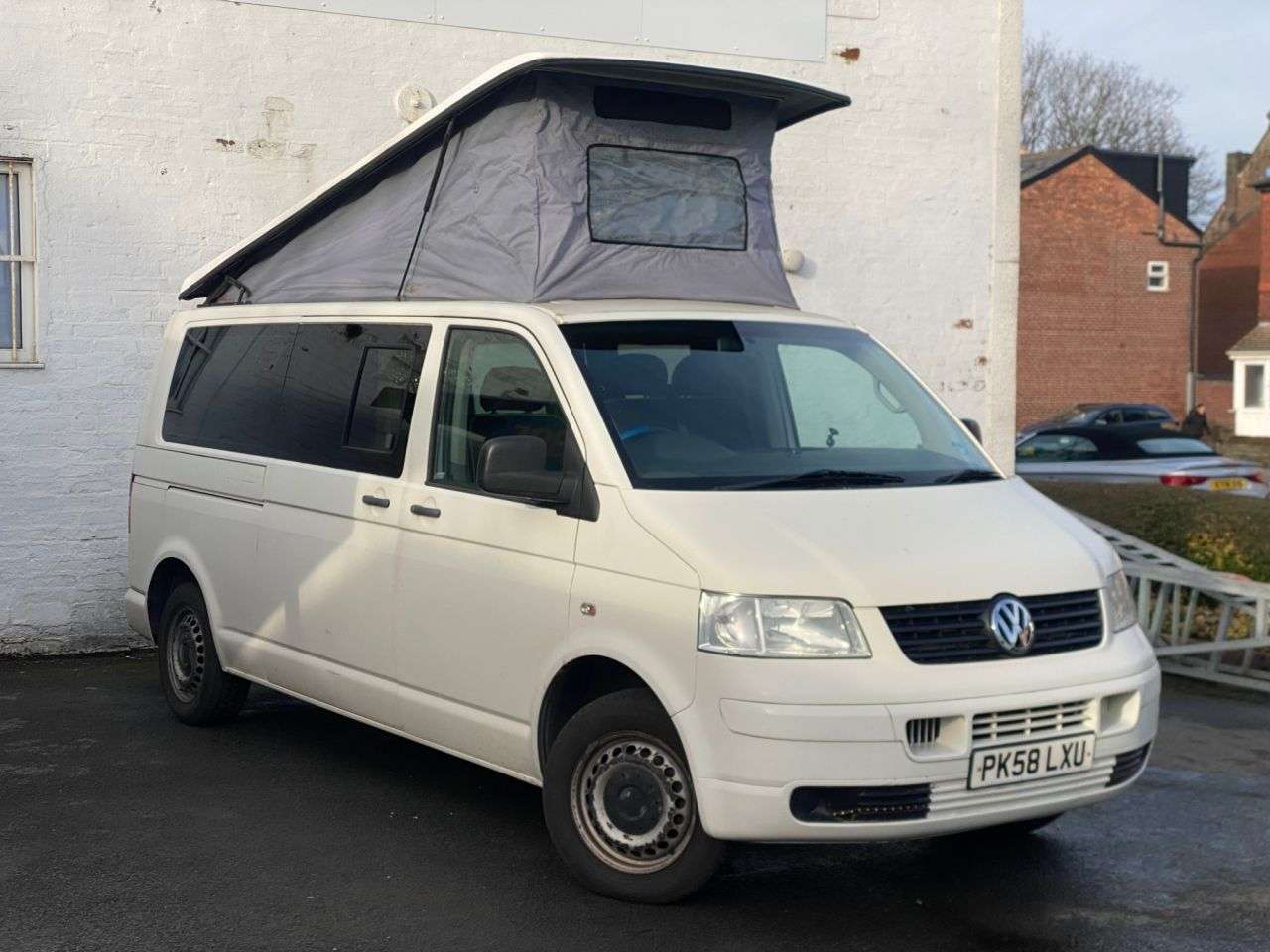 A 2008 VOLKSWAGEN TRANSPORTER SHUTTLE 1.9 TDI T30 S Minibus 4dr Diesel Manual L3 H1 (211 g/km, 83 bhp) SAT NAV, S A 2008 VOLKSWAGEN TRANSPORTER SHUTTLE 1.9 TDI T30 S Minibus 4dr Diesel Manual L3 H1 (211 g/km, 83 bhp) SAT NAV, S