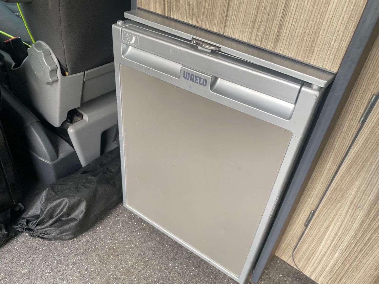 2008 VOLKSWAGEN TRANSPORTER SHUTTLE 2008 VOLKSWAGEN TRANSPORTER SHUTTLE