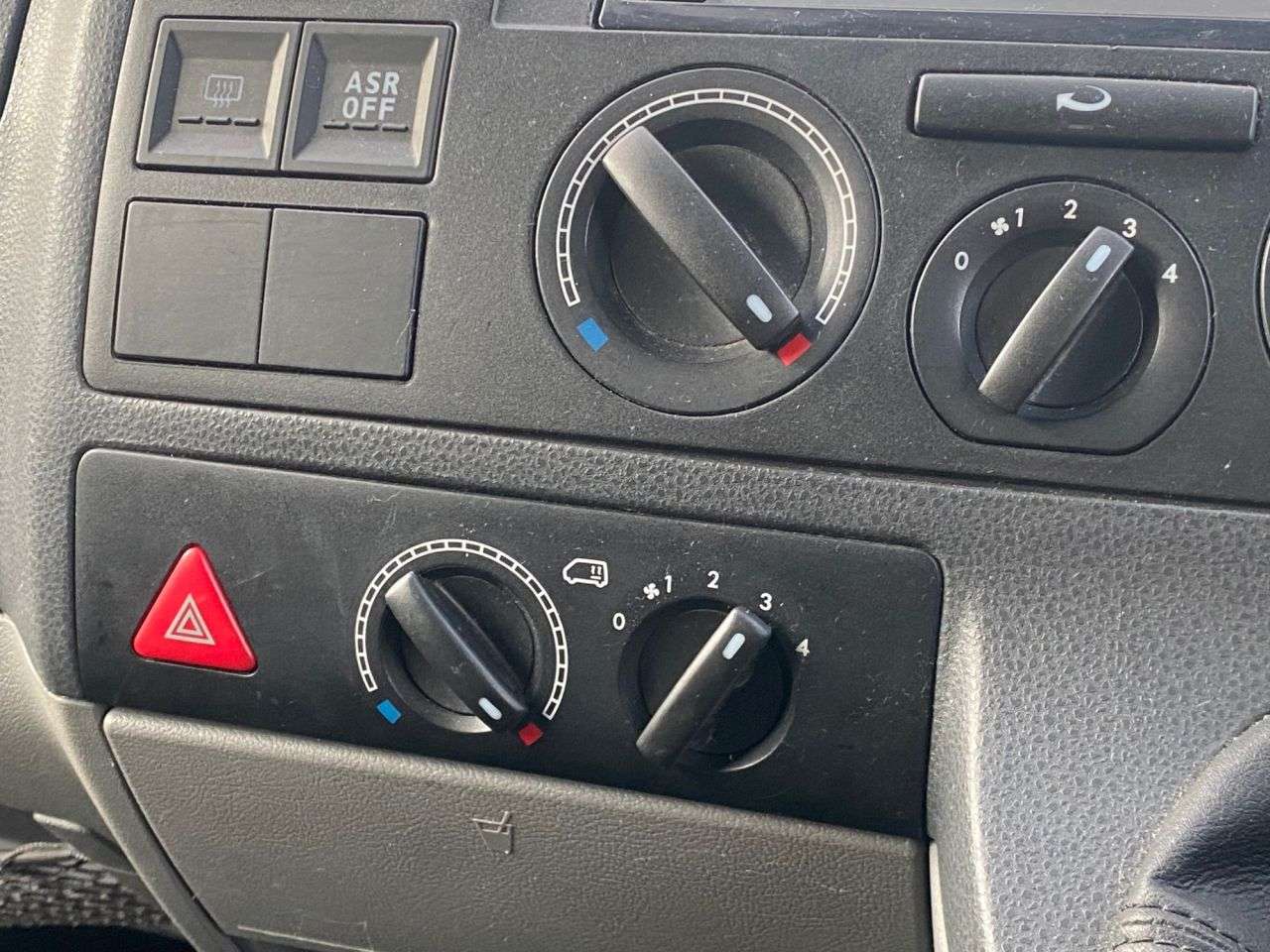 2008 VOLKSWAGEN TRANSPORTER SHUTTLE 2008 VOLKSWAGEN TRANSPORTER SHUTTLE