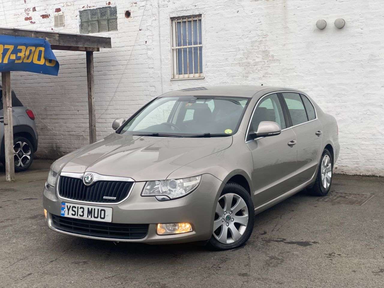 2013 SKODA SUPERB 2013 SKODA SUPERB