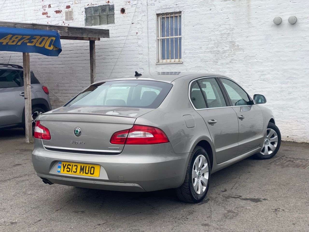 2013 SKODA SUPERB 2013 SKODA SUPERB