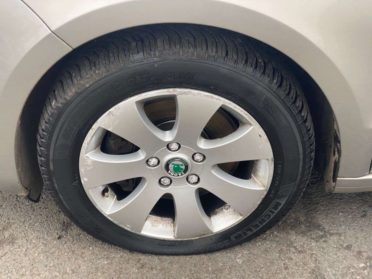 2013 SKODA SUPERB 2013 SKODA SUPERB