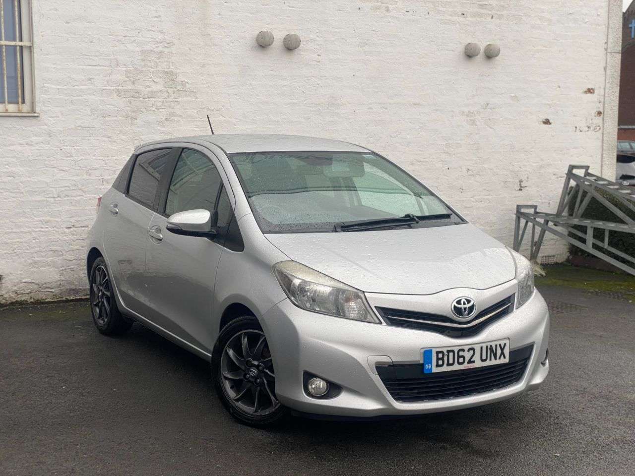 A 2012 TOYOTA YARIS 1.33 Dual VVT-i Trend Hatchback 5dr Petrol Manual Euro 5 (101 ps) COMPREHEN A 2012 TOYOTA YARIS 1.33 Dual VVT-i Trend Hatchback 5dr Petrol Manual Euro 5 (101 ps) COMPREHEN