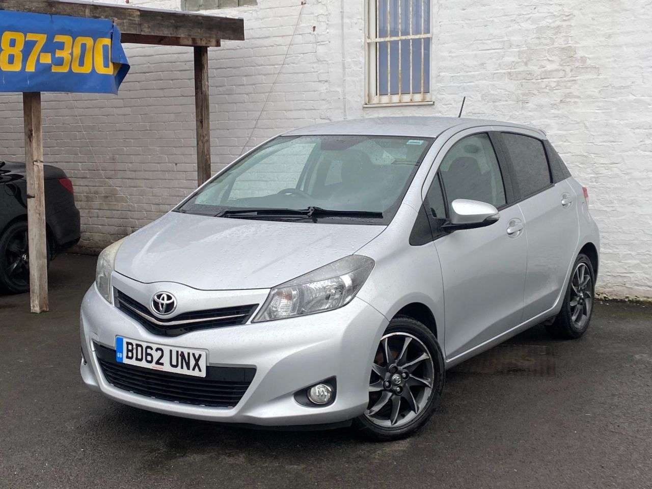 2012 TOYOTA YARIS 2012 TOYOTA YARIS