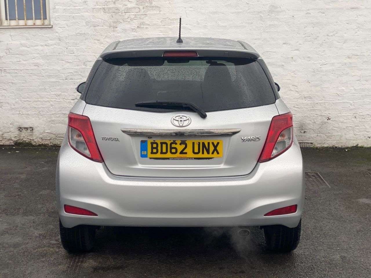 2012 TOYOTA YARIS 2012 TOYOTA YARIS