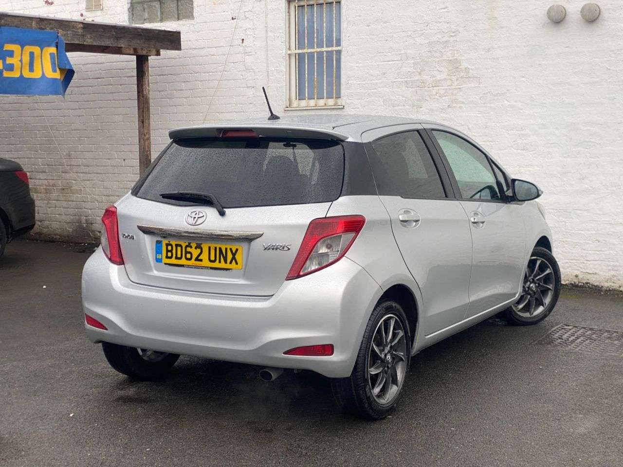 2012 TOYOTA YARIS 2012 TOYOTA YARIS