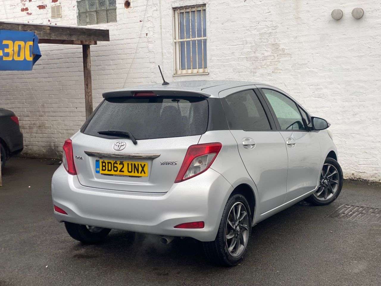 2012 TOYOTA YARIS 2012 TOYOTA YARIS