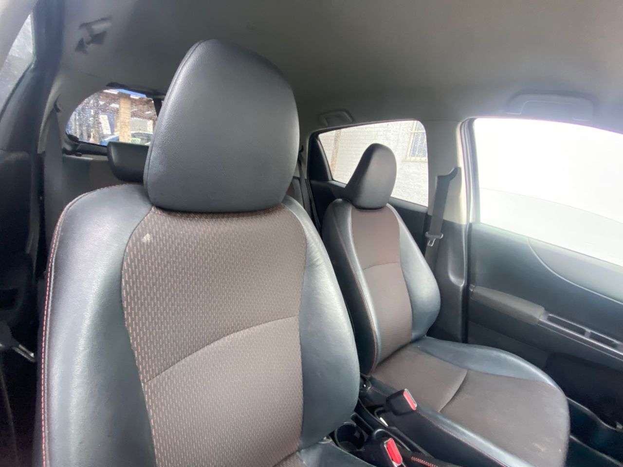 2012 TOYOTA YARIS 2012 TOYOTA YARIS