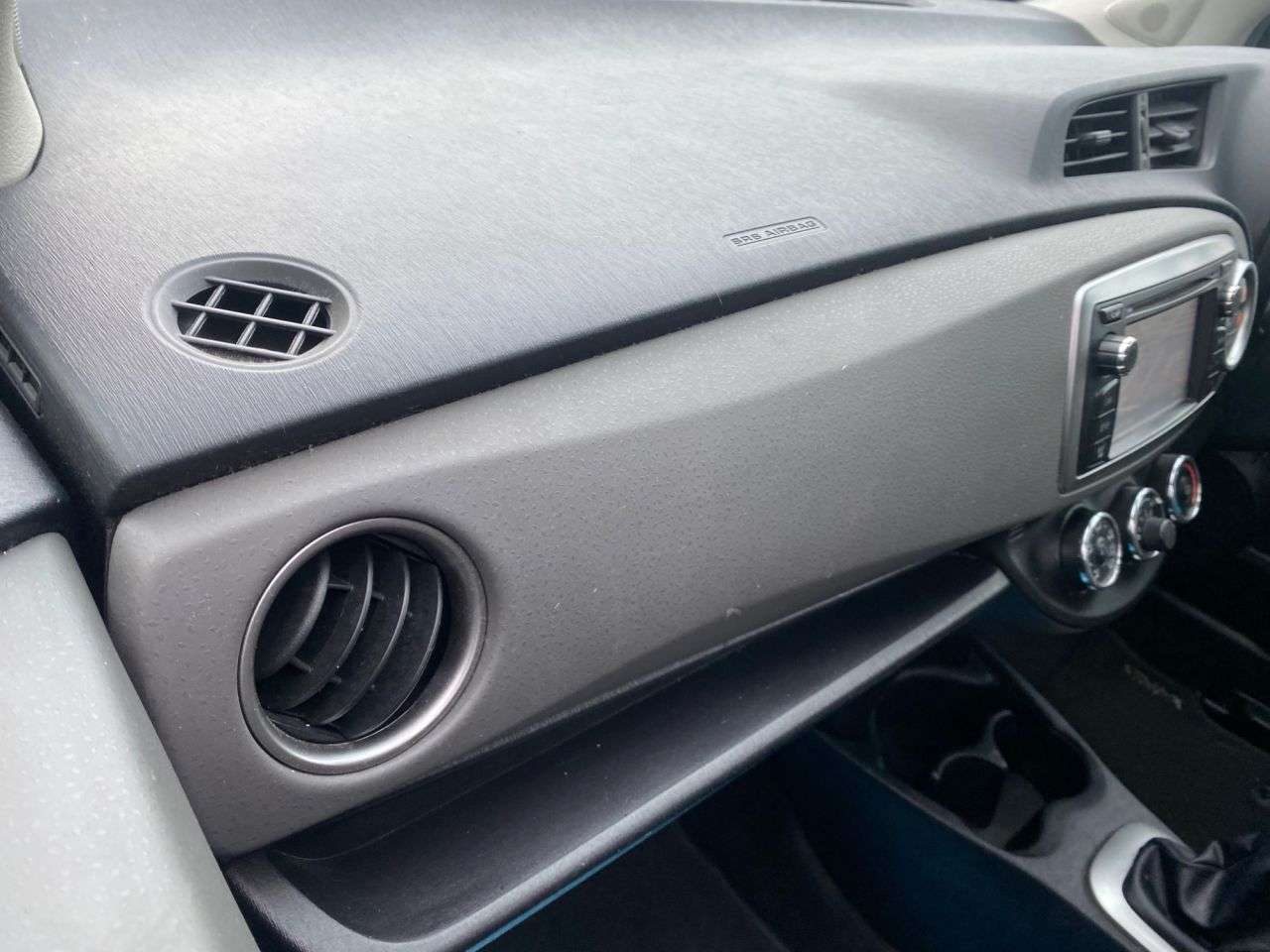 2012 TOYOTA YARIS 2012 TOYOTA YARIS