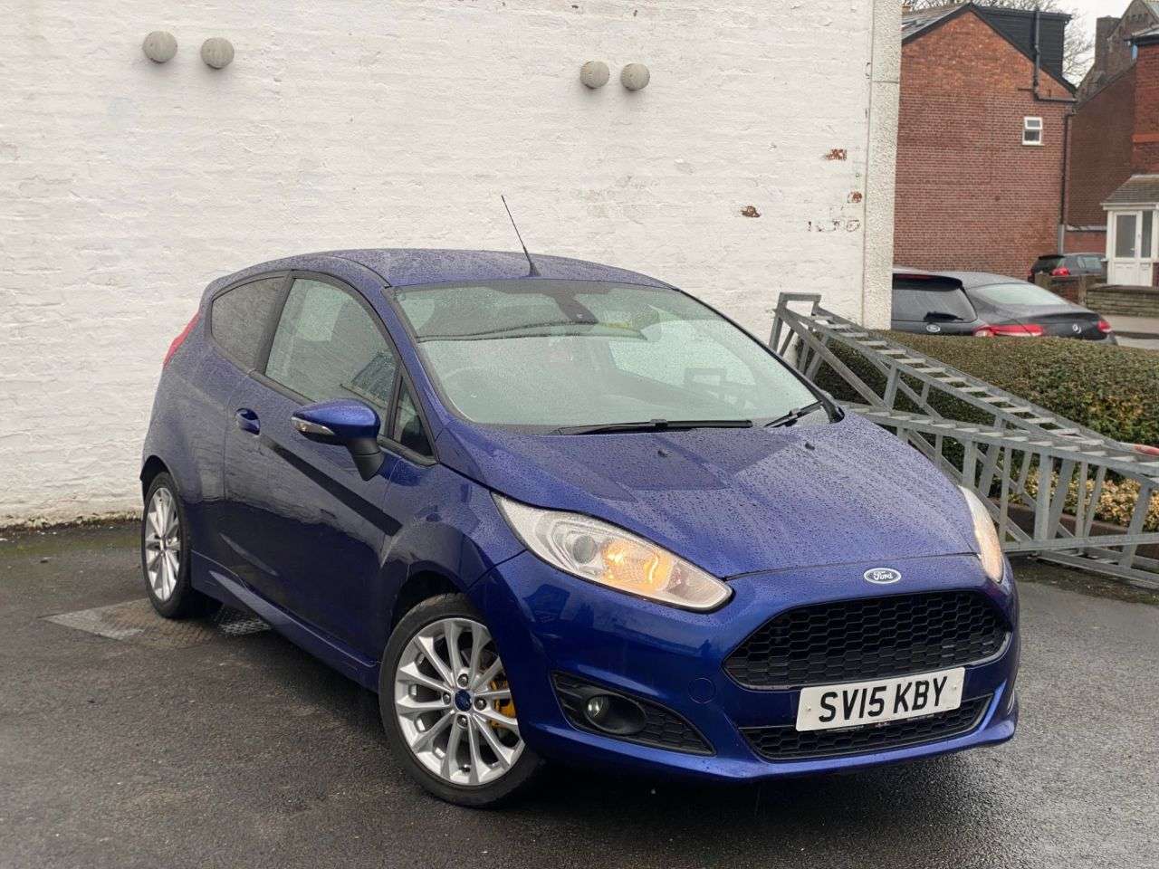 A 2015 FORD FIESTA 1.0T EcoBoost Zetec S Hatchback 3dr Petrol Manual Euro 6 (s/s) (125 ps) 2 K A 2015 FORD FIESTA 1.0T EcoBoost Zetec S Hatchback 3dr Petrol Manual Euro 6 (s/s) (125 ps) 2 K