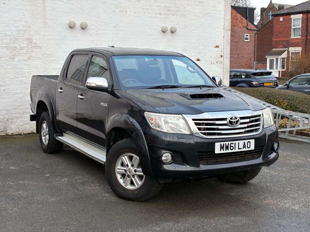A 2012 TOYOTA HI-LUX 2.5 D-4D HL3 Pickup Double Cab 4dr Diesel Manual 4WD Euro 5 (144 ps) FULL T A 2012 TOYOTA HI-LUX 2.5 D-4D HL3 Pickup Double Cab 4dr Diesel Manual 4WD Euro 5 (144 ps) FULL T