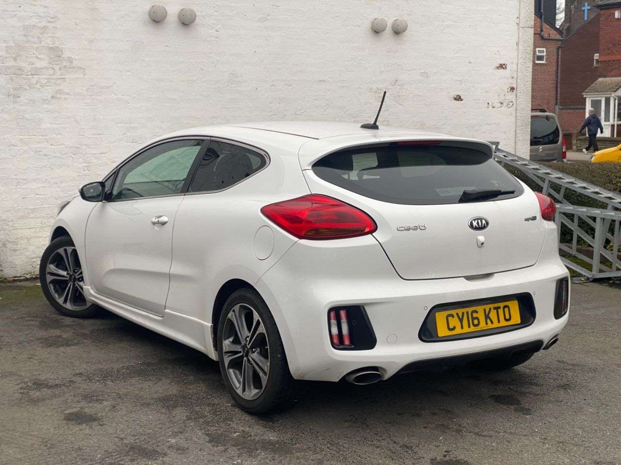 2016 KIA PROCEED 2016 KIA PROCEED