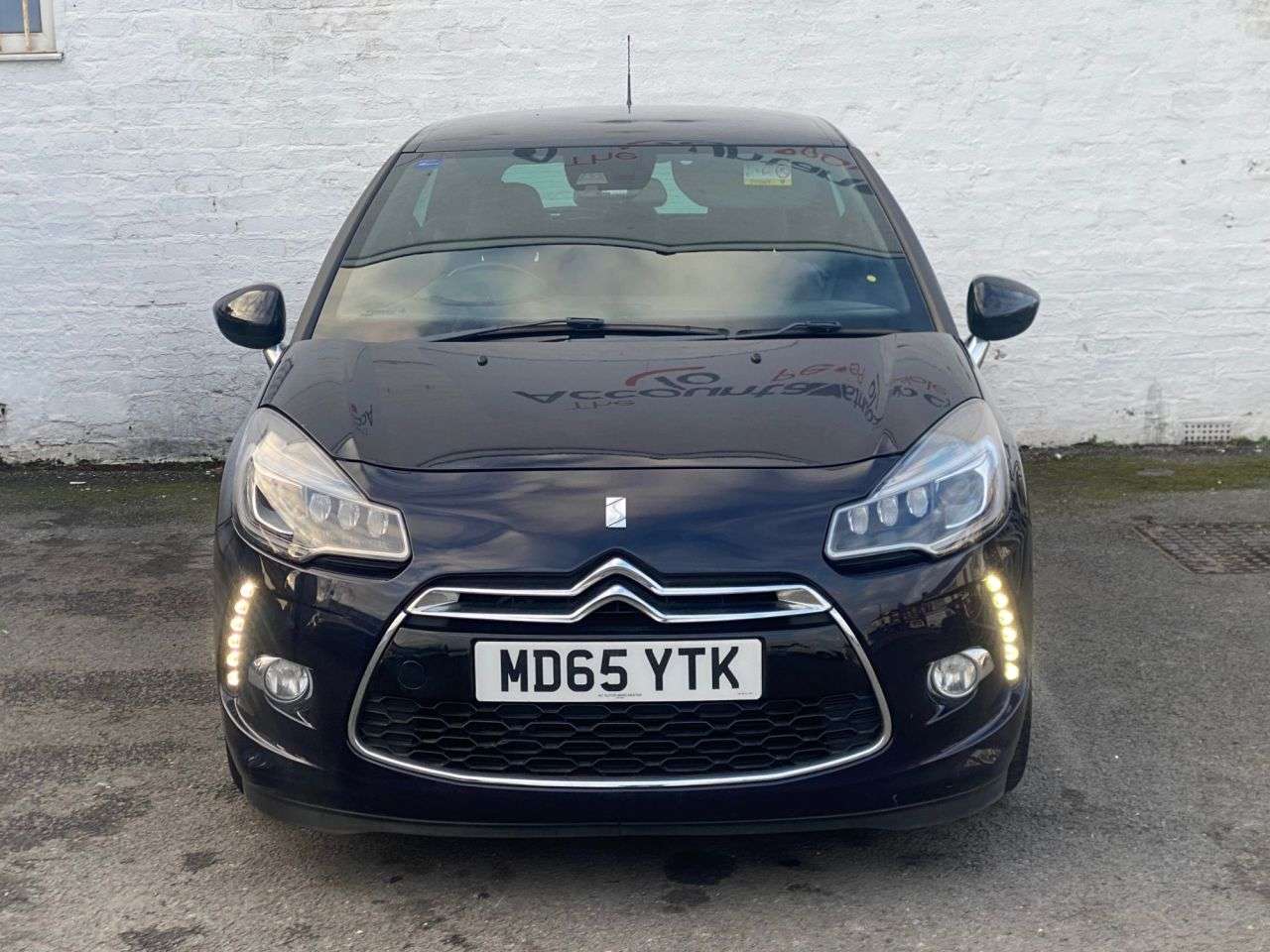 A 2015 DS AUTOMOBILES DS 3 1.6 THP DSport Hatchback 3dr Petrol Manual Euro 6 (s/s) (165 bhp) * FULL SE A 2015 DS AUTOMOBILES DS 3 1.6 THP DSport Hatchback 3dr Petrol Manual Euro 6 (s/s) (165 bhp) * FULL SE