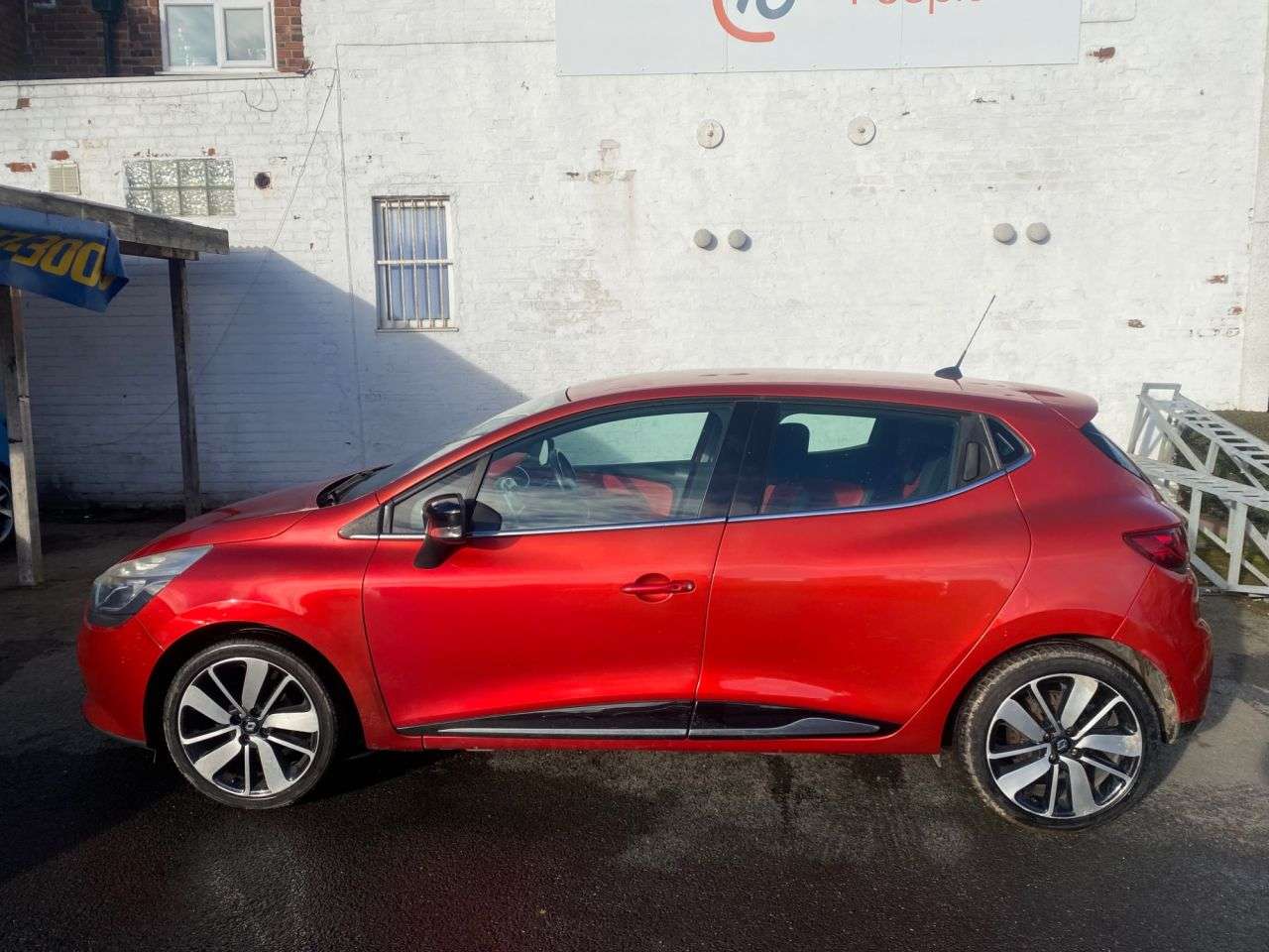 2014 RENAULT CLIO 2014 RENAULT CLIO