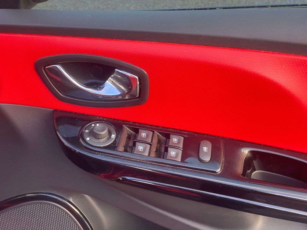 2014 RENAULT CLIO 2014 RENAULT CLIO