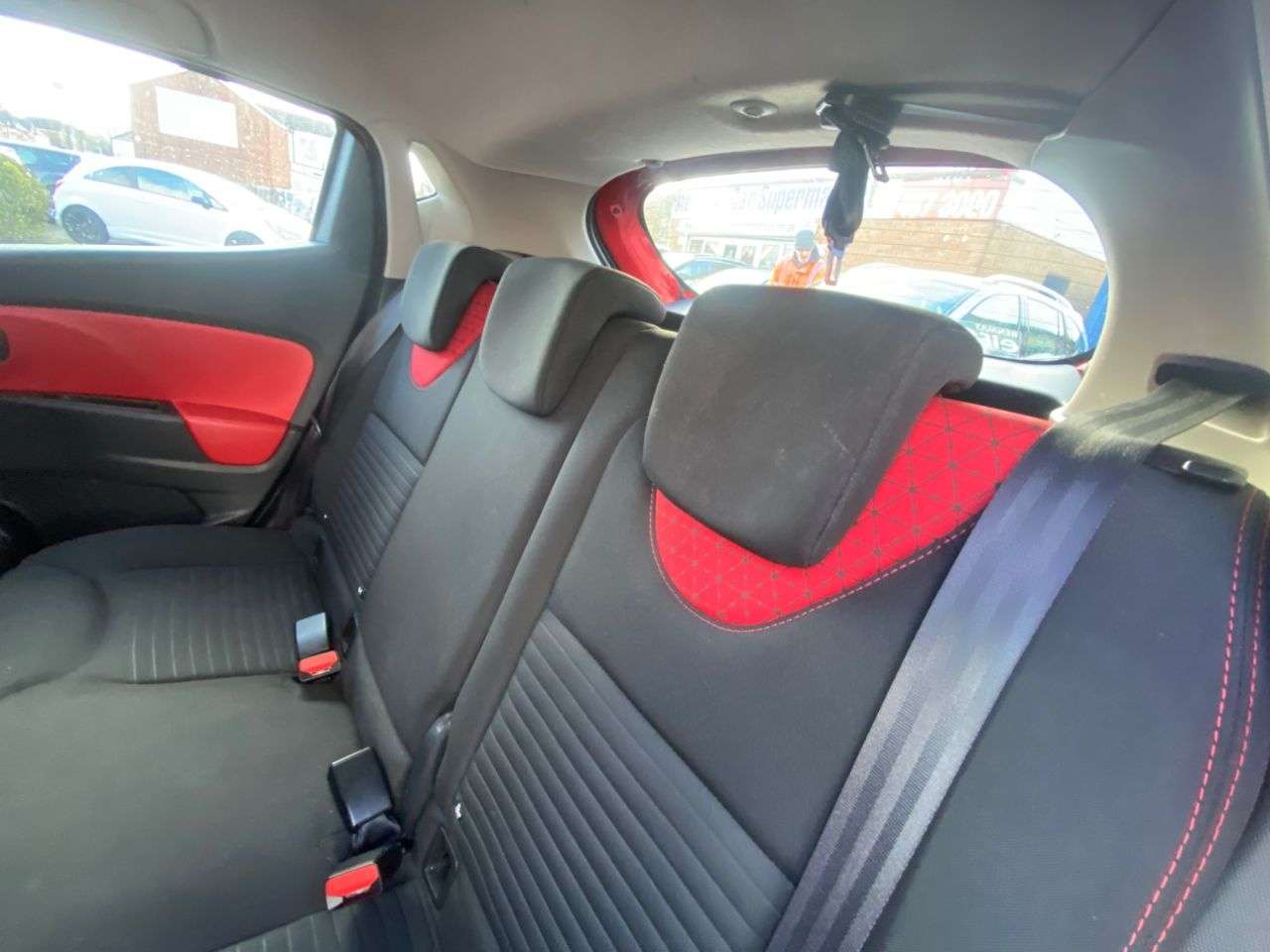 2014 RENAULT CLIO 2014 RENAULT CLIO