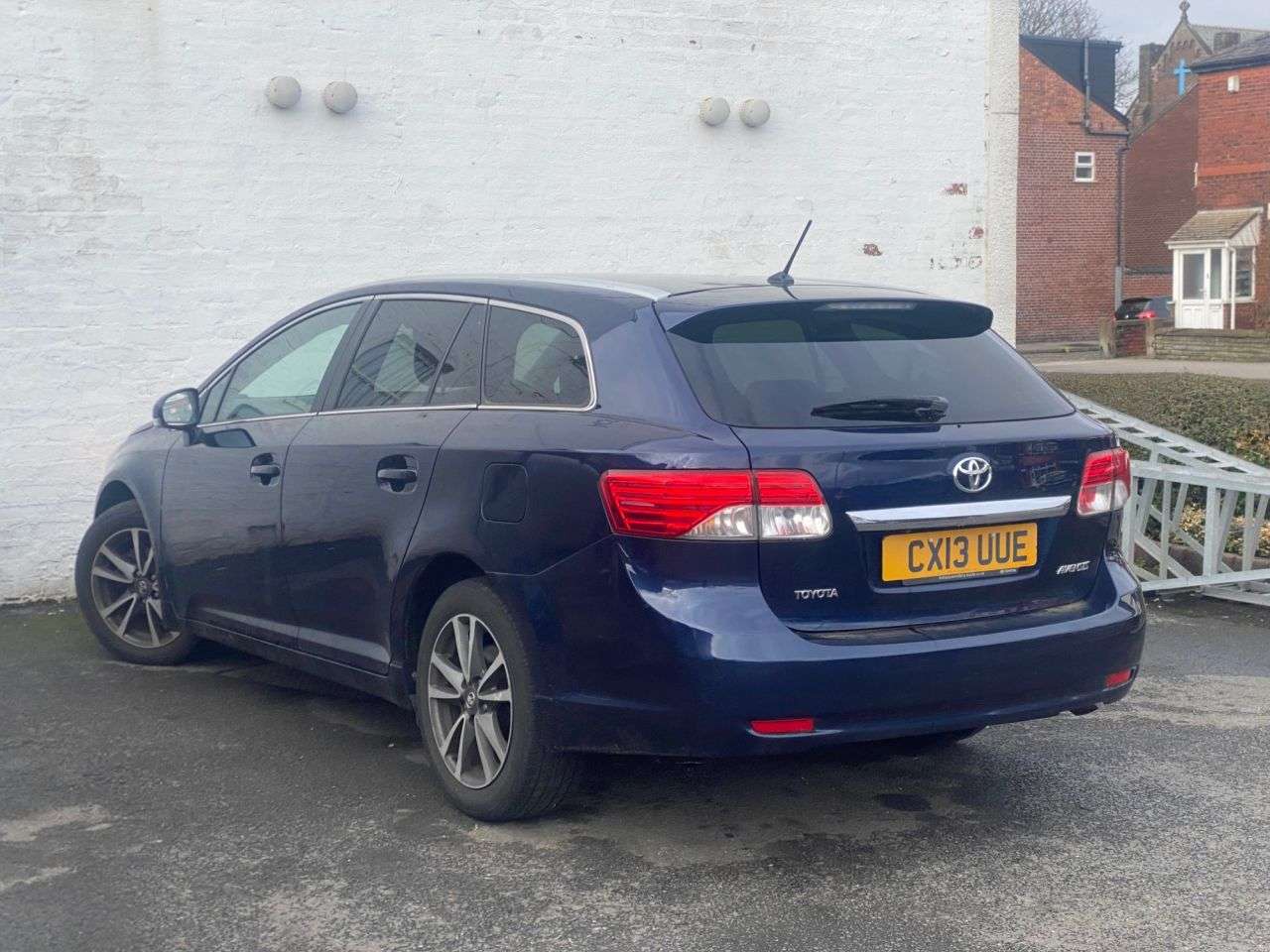 2013 TOYOTA AVENSIS 2013 TOYOTA AVENSIS