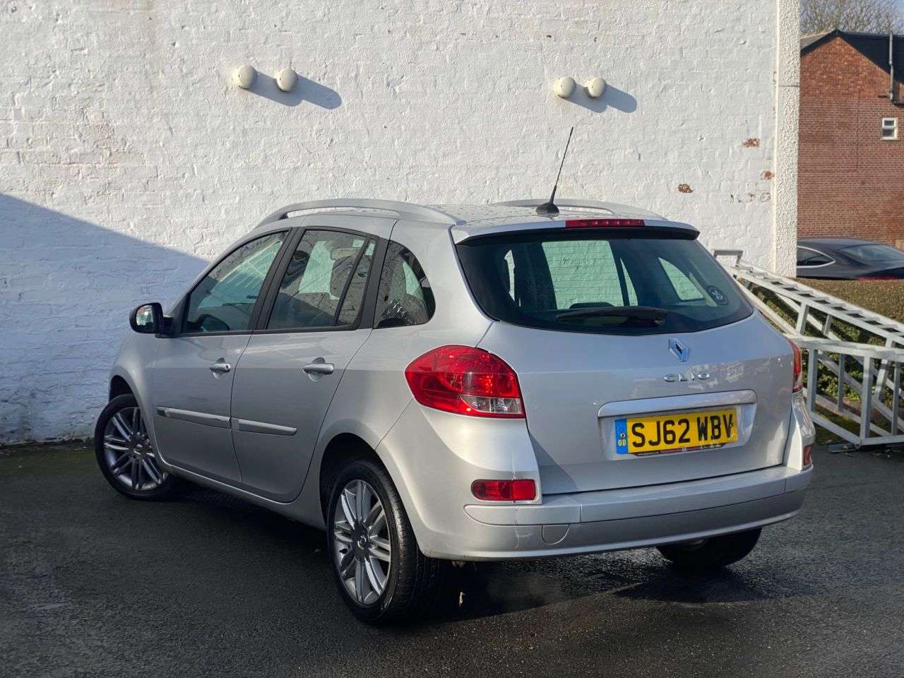 2012 RENAULT CLIO 2012 RENAULT CLIO