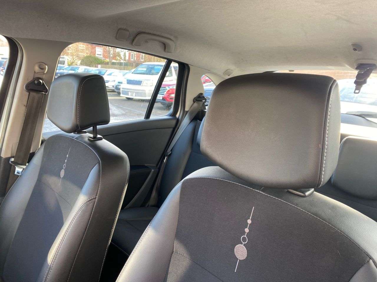 2012 RENAULT CLIO 2012 RENAULT CLIO