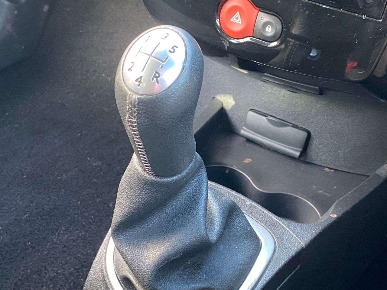 2012 RENAULT CLIO 2012 RENAULT CLIO