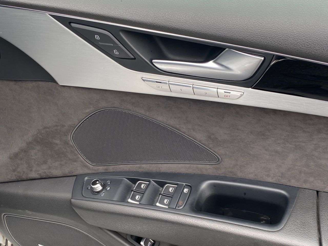 2014 AUDI A8 2014 AUDI A8