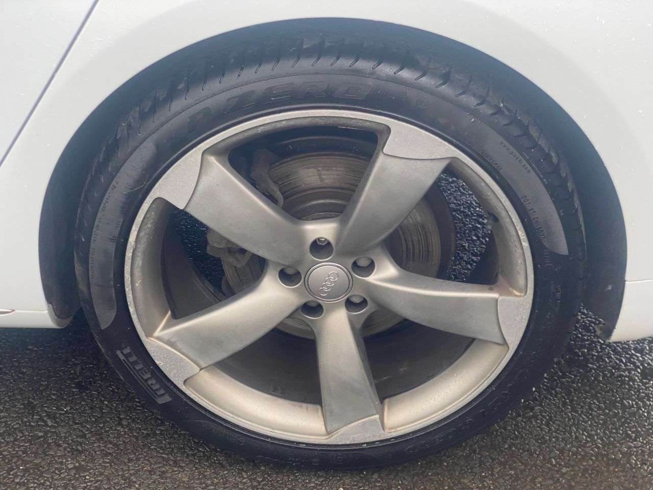 2014 AUDI A8 2014 AUDI A8