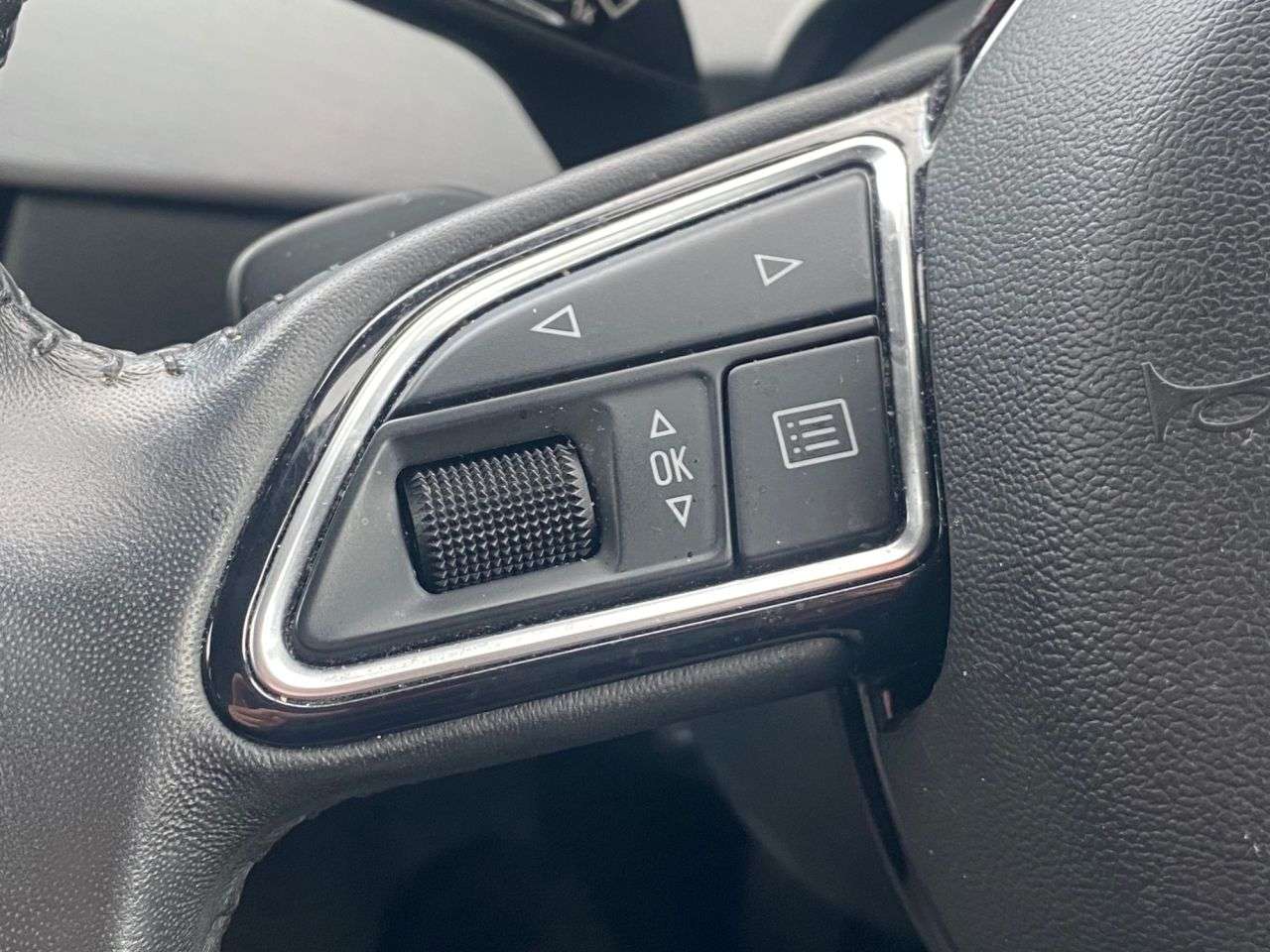 2014 AUDI A8 2014 AUDI A8