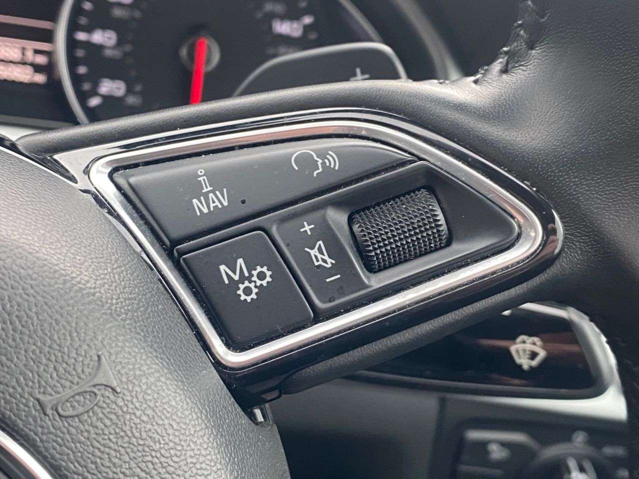 2014 AUDI A8 2014 AUDI A8