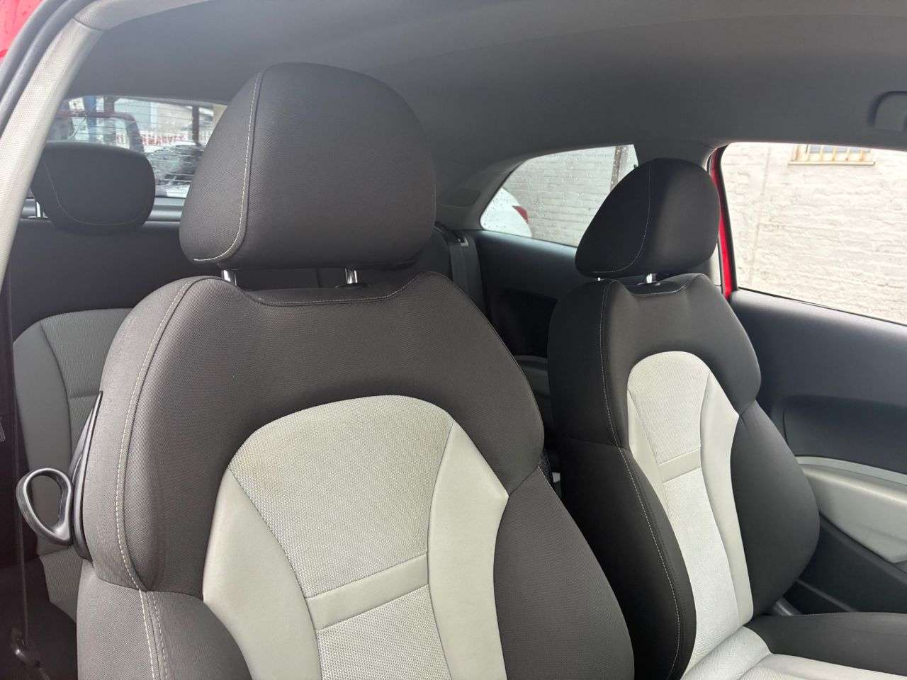 2011 AUDI A1 2011 AUDI A1