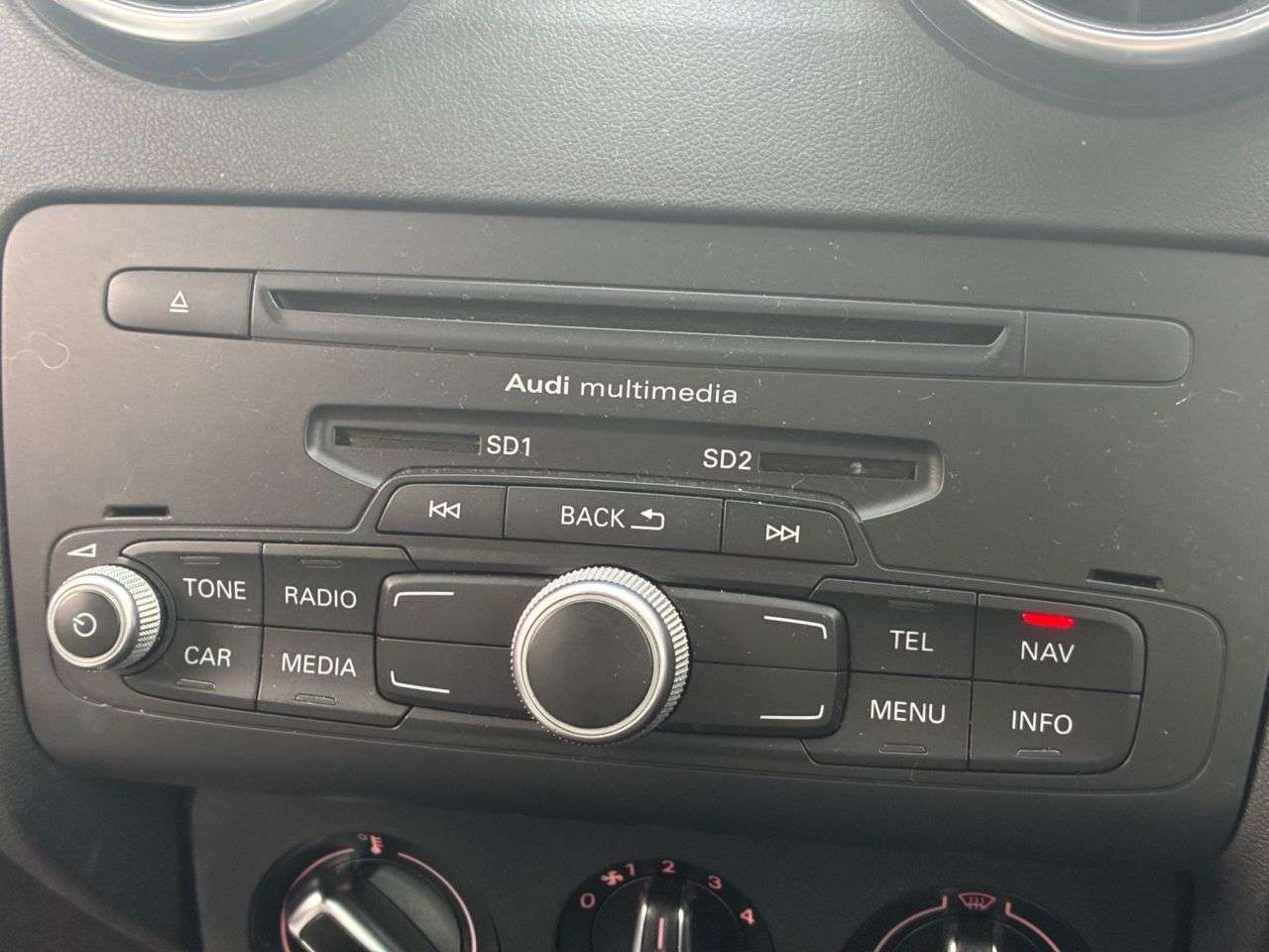 2011 AUDI A1 2011 AUDI A1