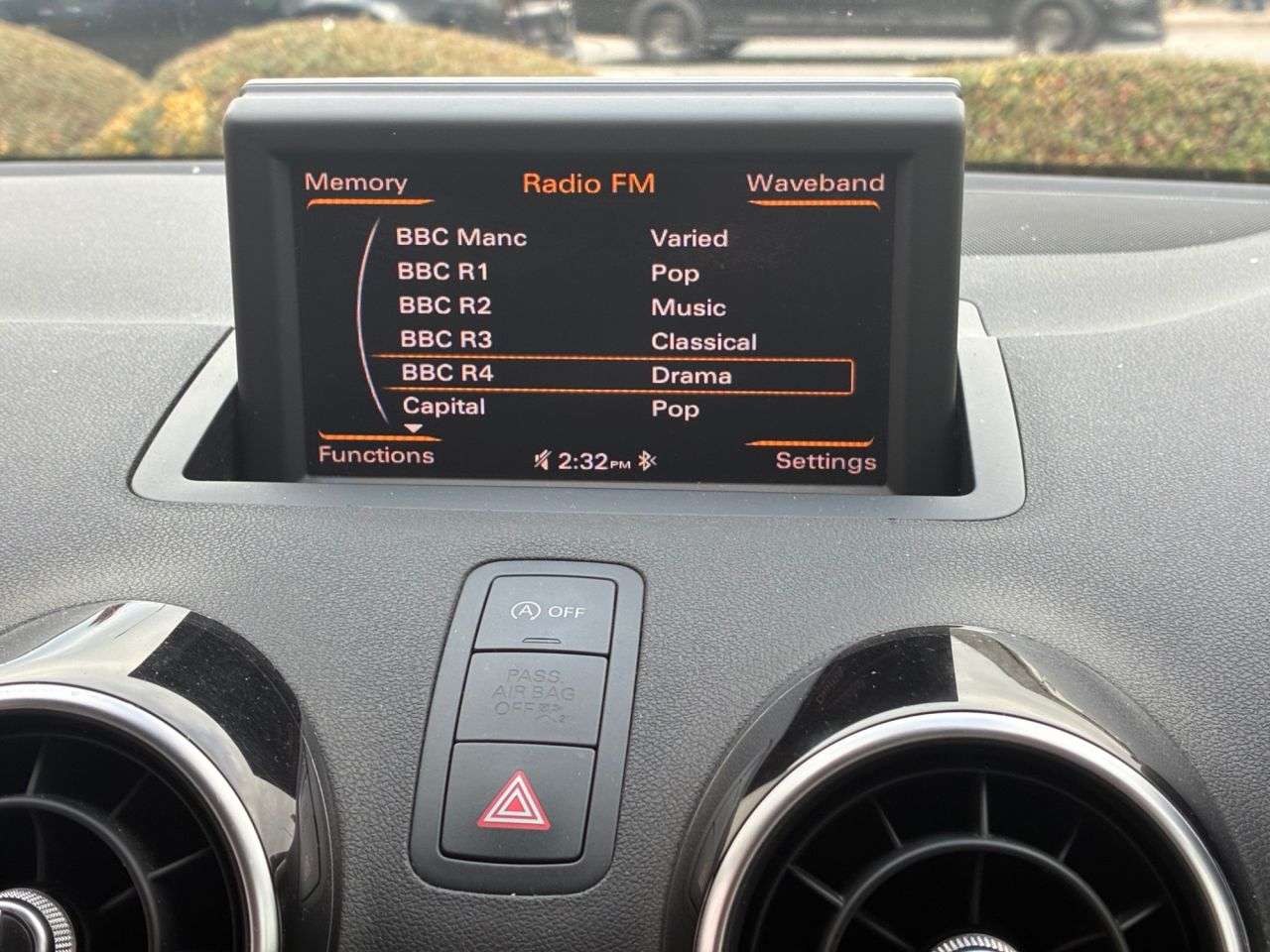 2011 AUDI A1 2011 AUDI A1