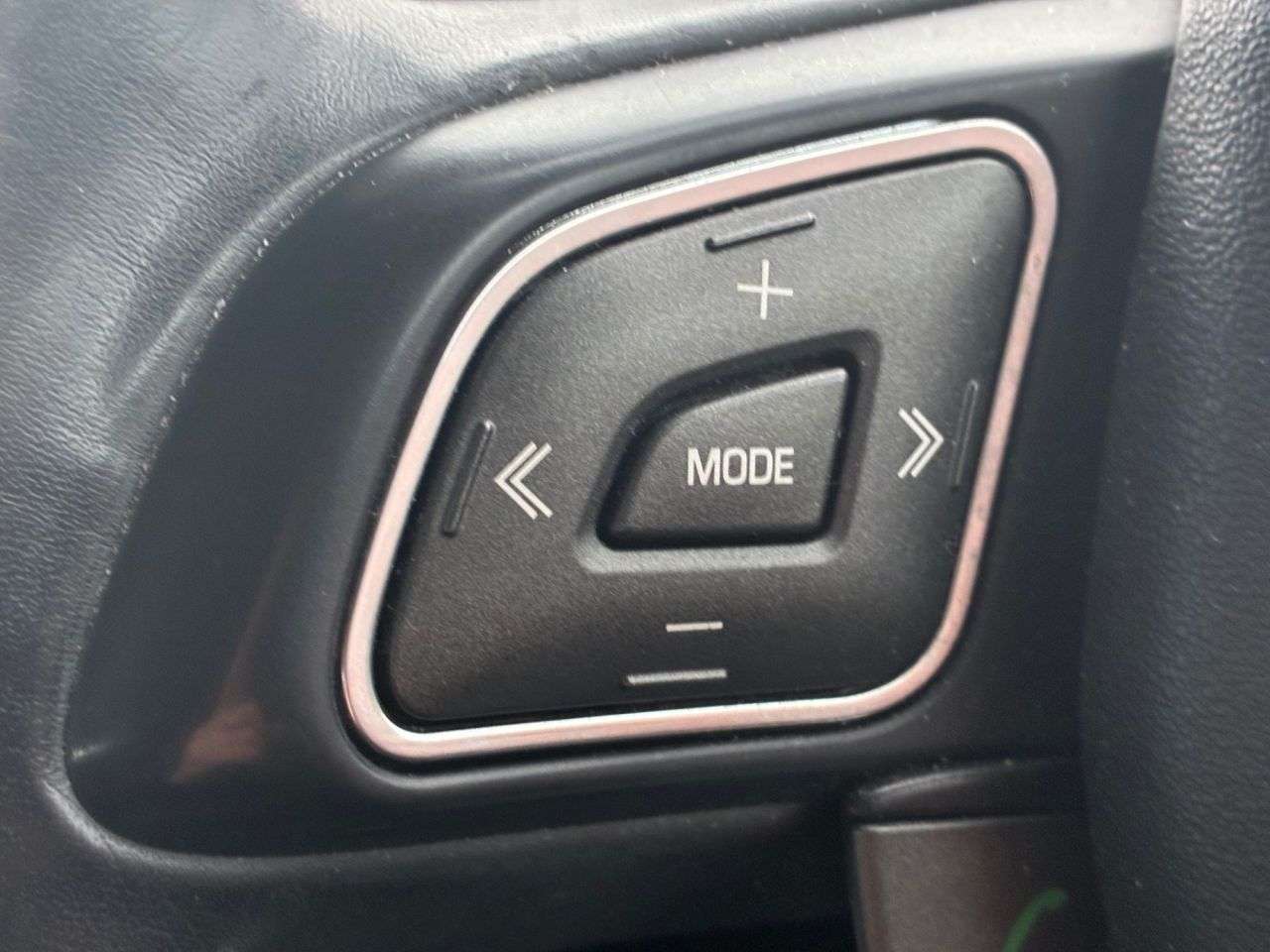 2014 LAND ROVER RANGE ROVER EVOQUE 2014 LAND ROVER RANGE ROVER EVOQUE