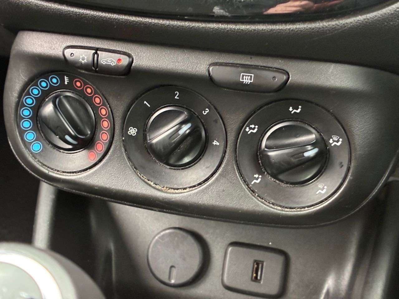 2018 VAUXHALL CORSA 2018 VAUXHALL CORSA