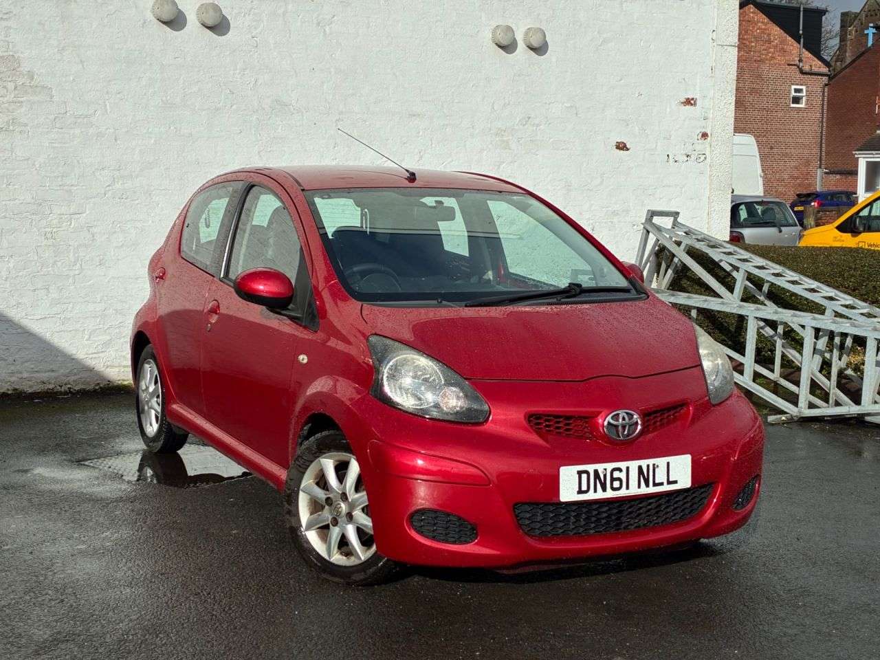 A 2011 TOYOTA AYGO 1.0 VVT-i Ice Hatchback 5dr Petrol Manual Euro 5 (67 ps) FULL SERVICE HISTO A 2011 TOYOTA AYGO 1.0 VVT-i Ice Hatchback 5dr Petrol Manual Euro 5 (67 ps) FULL SERVICE HISTO