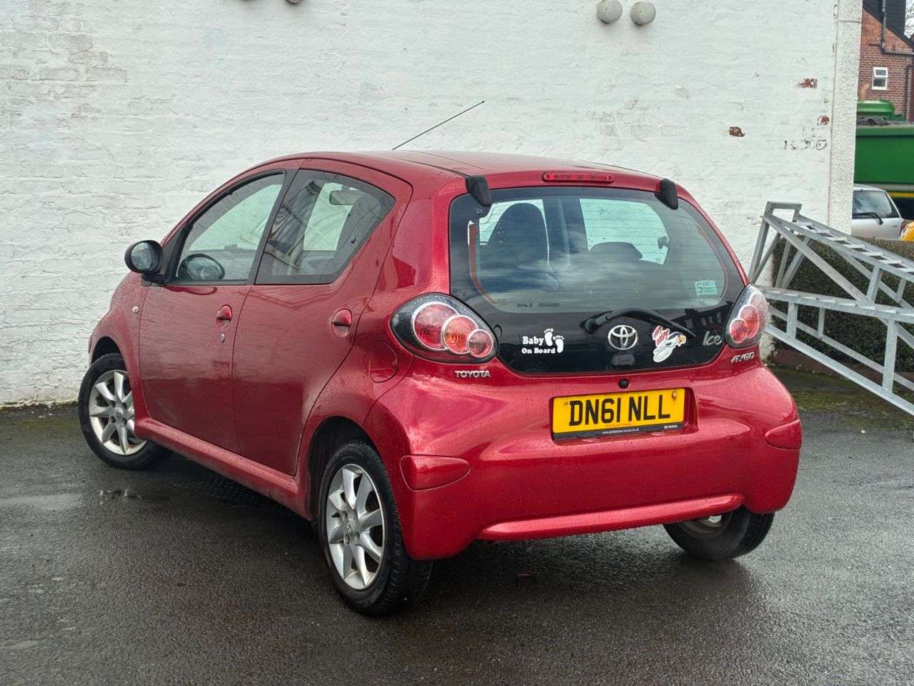 2011 TOYOTA AYGO 2011 TOYOTA AYGO