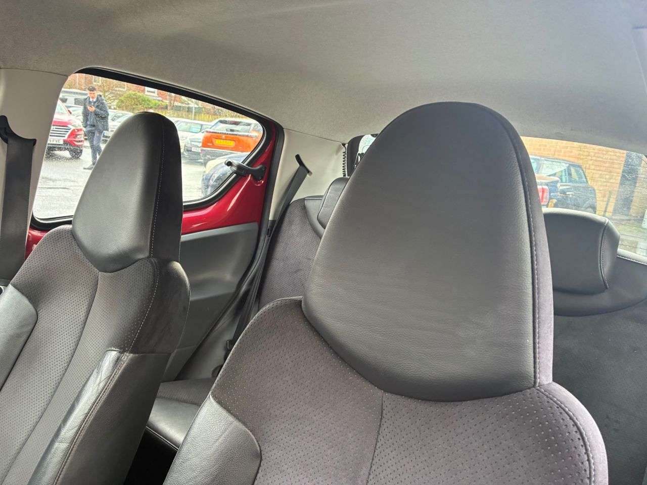 2011 TOYOTA AYGO 2011 TOYOTA AYGO