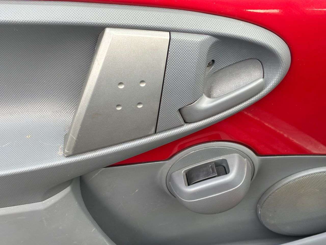 2011 TOYOTA AYGO 2011 TOYOTA AYGO