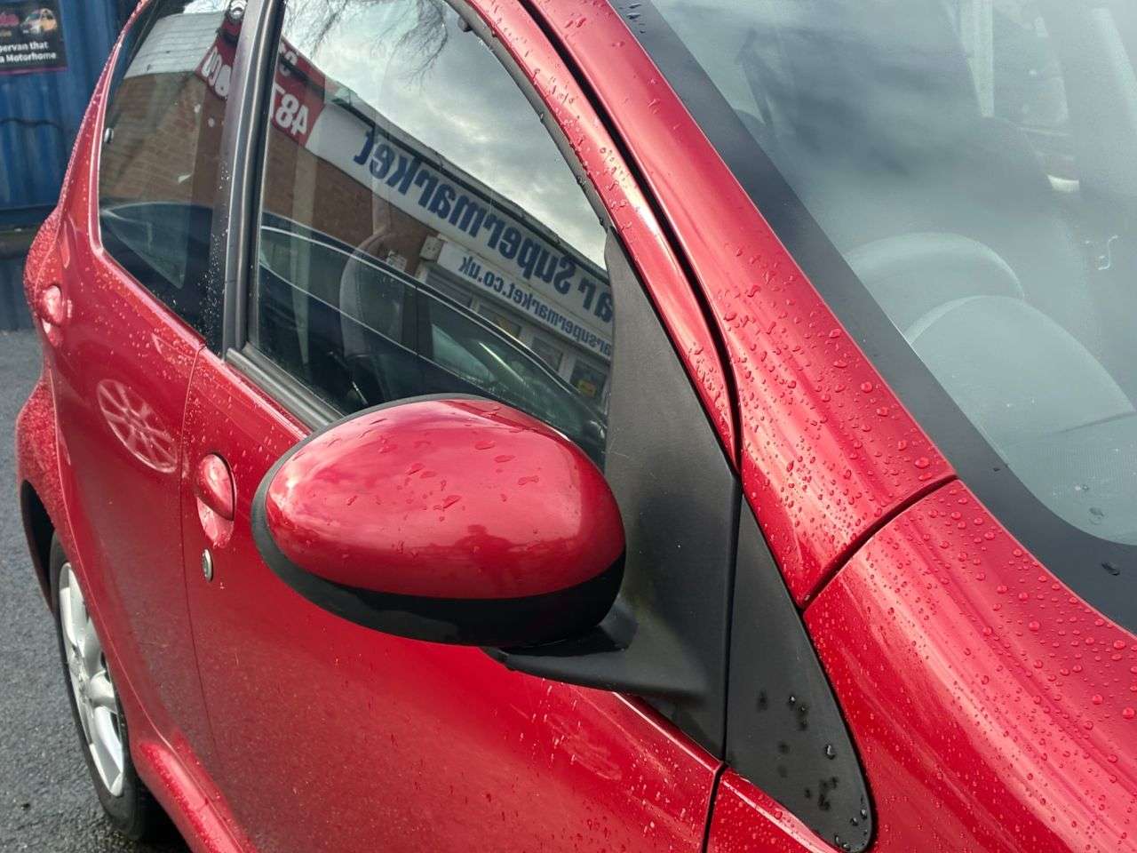 2011 TOYOTA AYGO 2011 TOYOTA AYGO