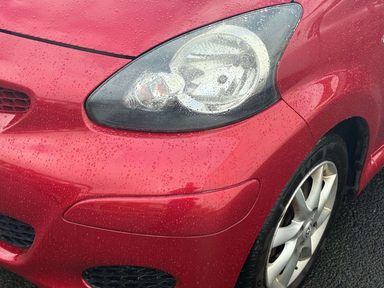 2011 TOYOTA AYGO 2011 TOYOTA AYGO