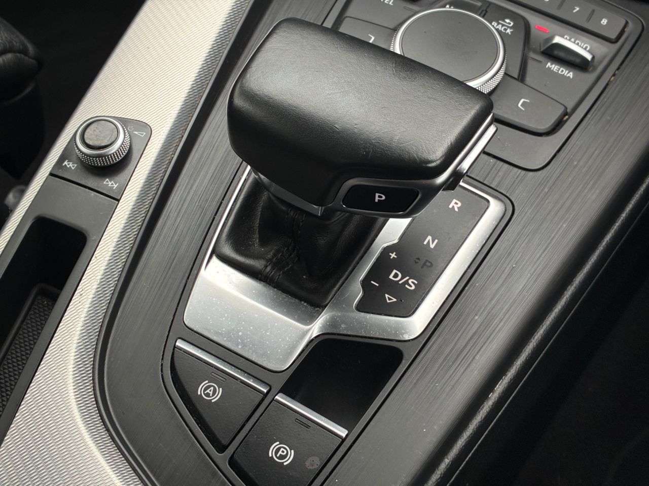 2019 AUDI A4 2019 AUDI A4