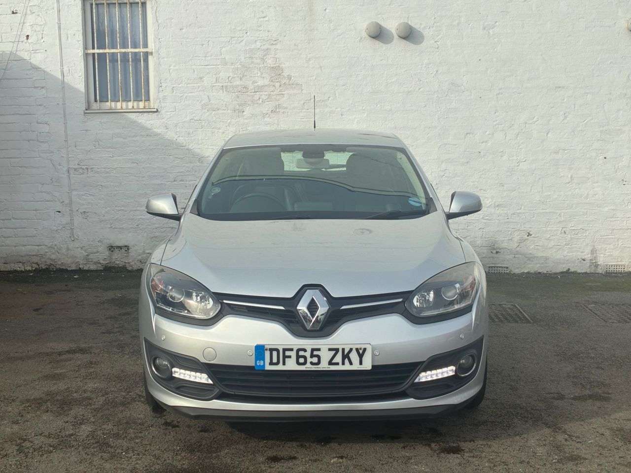 2015 RENAULT MEGANE 2015 RENAULT MEGANE