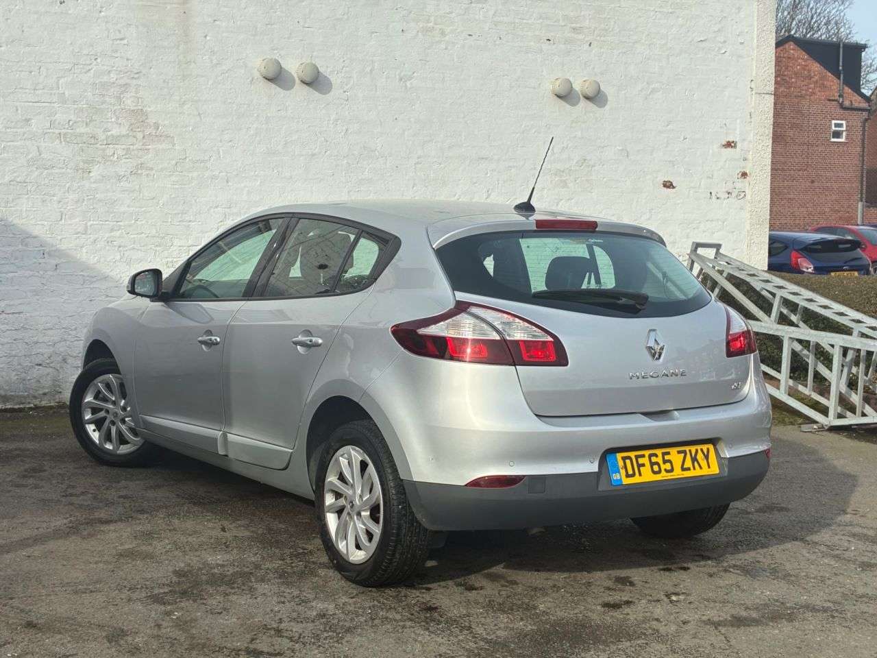 2015 RENAULT MEGANE 2015 RENAULT MEGANE