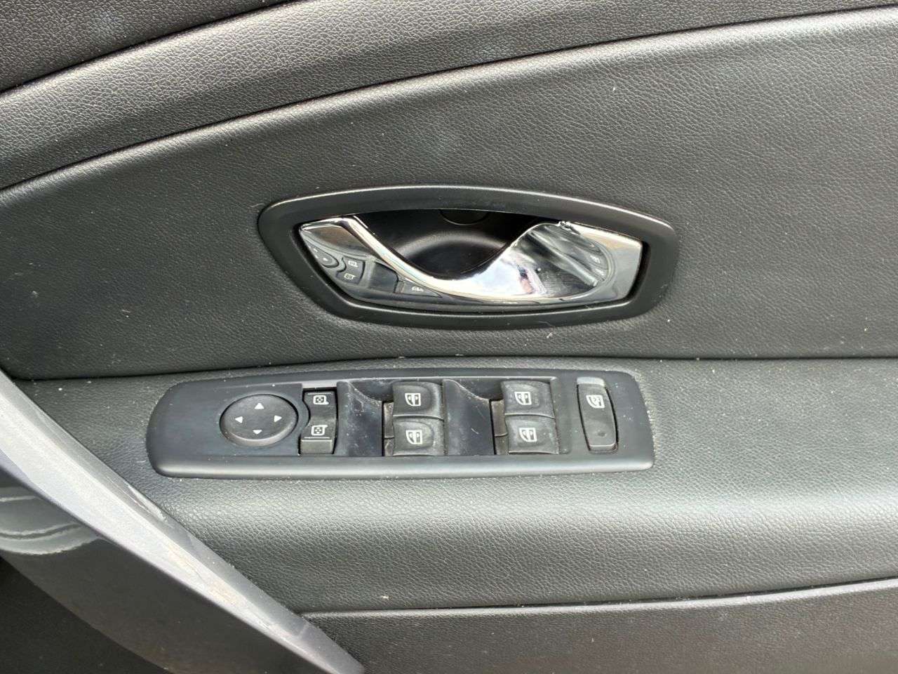 2015 RENAULT MEGANE 2015 RENAULT MEGANE